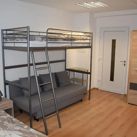 Studio Leopoldstreet Apartment