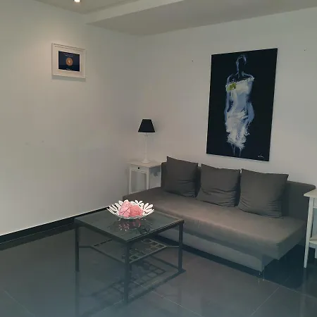 Studio Leopoldstreet Apartment